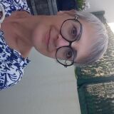 Photo de profil de Cécile Lacroix