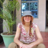 Photo de profil de Hélène Chastang