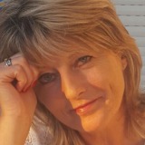 Photo de profil de Corine Meszaros