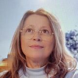 Photo de profil de Hélène Guillou