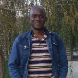 Photo de profil de Josué Bomsiti Ngbong