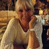 Photo de profil Genevieve Chanteau Photo de profil de Genevieve Chanteau